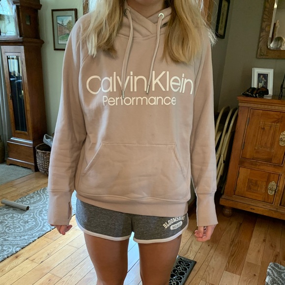 Calvin Klein Sweatshirt - Picture 3 of 3
